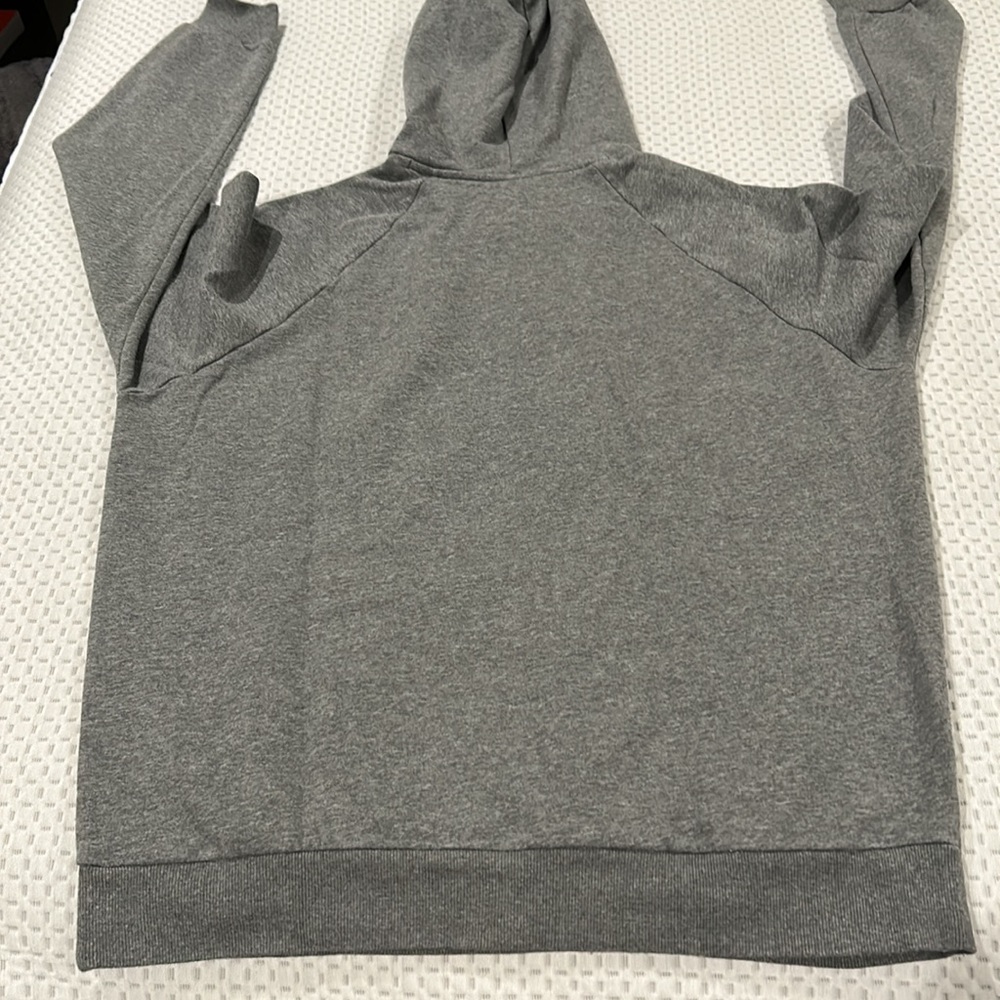 Under Armour Hoodie - Picture 4 of 4
